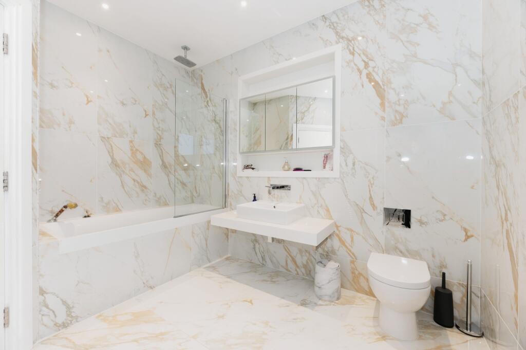 Moradia em banda T4 em London, United Kingdom N.º 10381