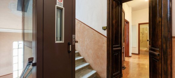 5-salle Appartement à Turin, Italy No. 285890 14