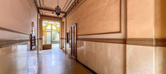 5-salle Appartement à Turin, Italy No. 285890 12