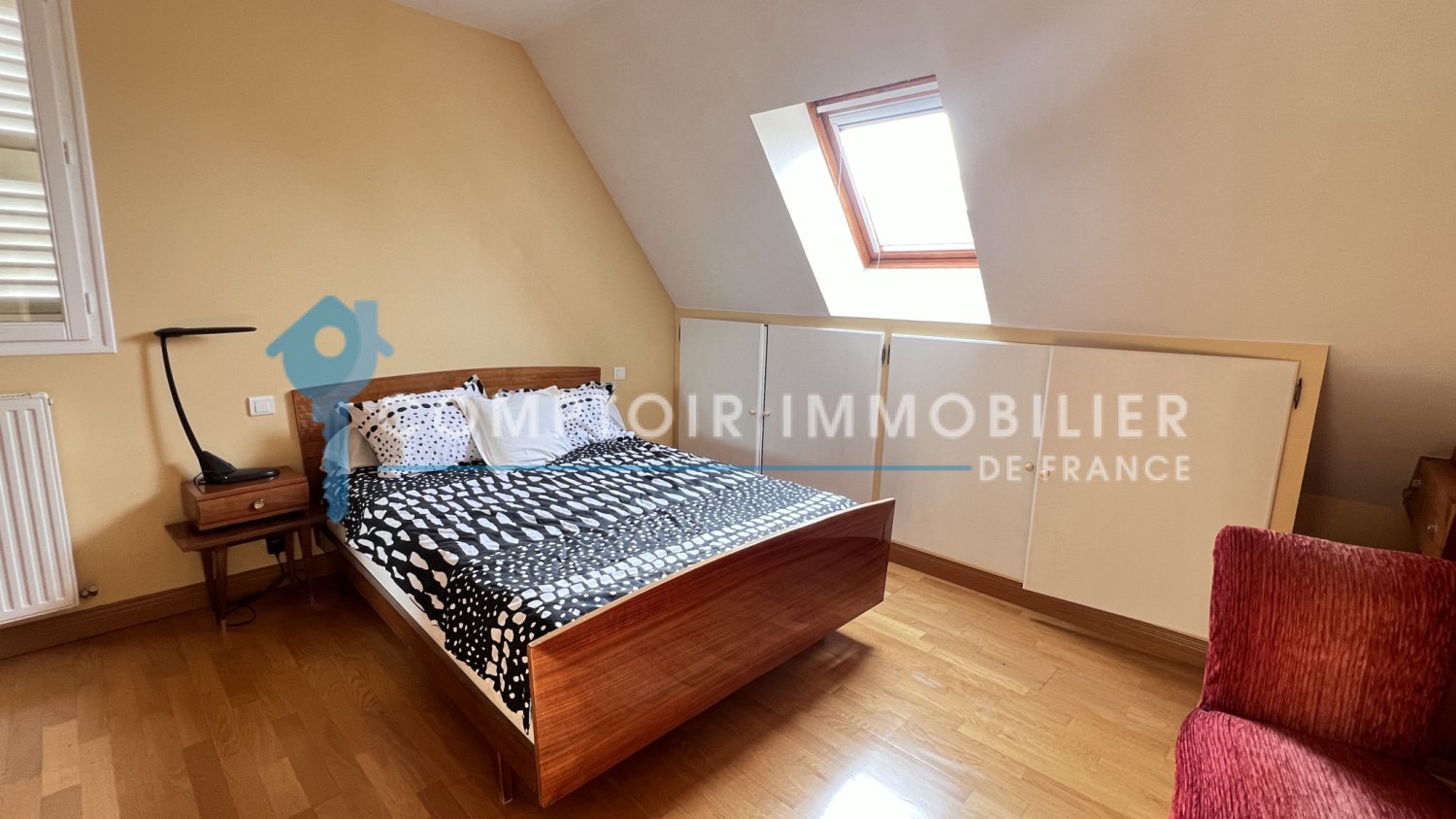 6 bedrooms House in Milly-la-Foret, France No. 183120