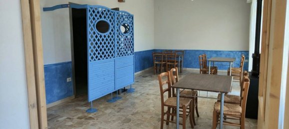 5-Zimmer Gewerbliche Immobilie in Notaresco, Italy, Nr. 108139 8