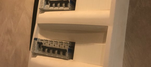 Apartamento de 4 dormitorios en Rombas, France No. 94688 16