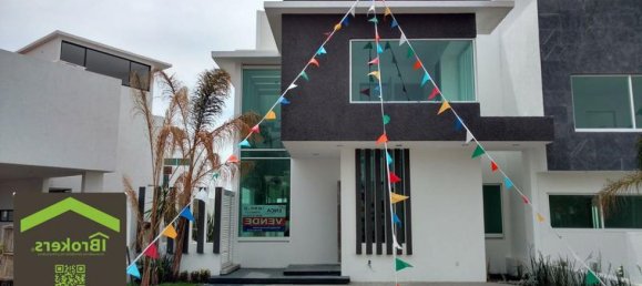 Casa de 3 dormitorios en Querétaro, Mexico No. 150203 2