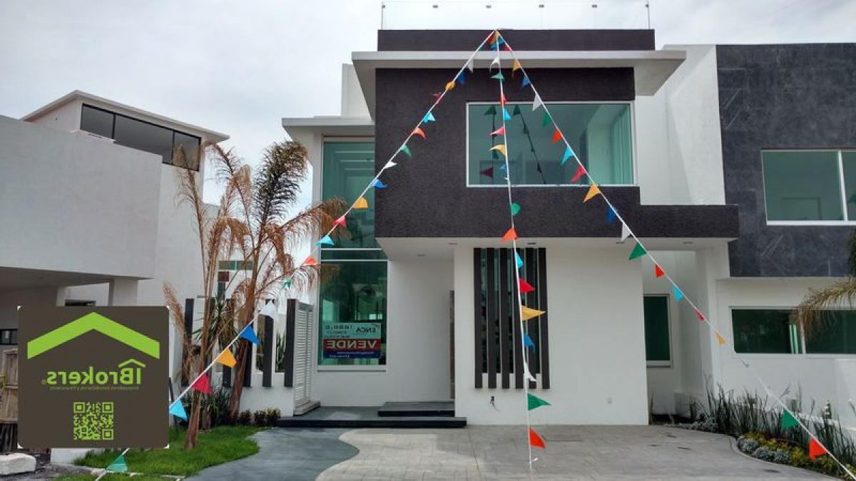 Casa de 3 dormitorios en Querétaro, Mexico No. 150203