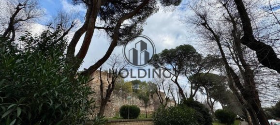 2 bedrooms Apartment in Rome, Italy No. 75303 10