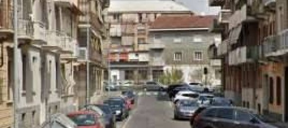 1 bedroom Apartment in Turin, Italy No. 281085 2