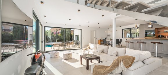 4 bedrooms Villa in Nova Santa Ponsa, Spain No. 68748 3