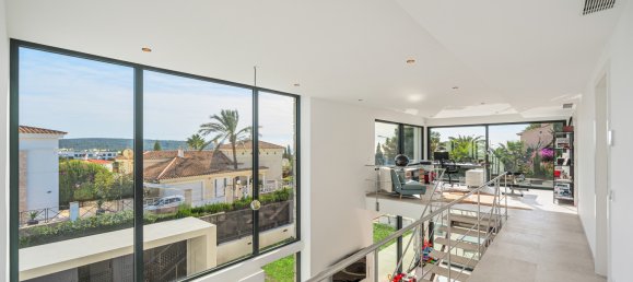 4 bedrooms Villa in Nova Santa Ponsa, Spain No. 68748 5