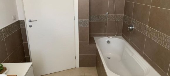 5 rooms Duplex in Vigodarzere, Italy No. 54818 10