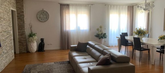 5 rooms Duplex in Vigodarzere, Italy No. 54818 2