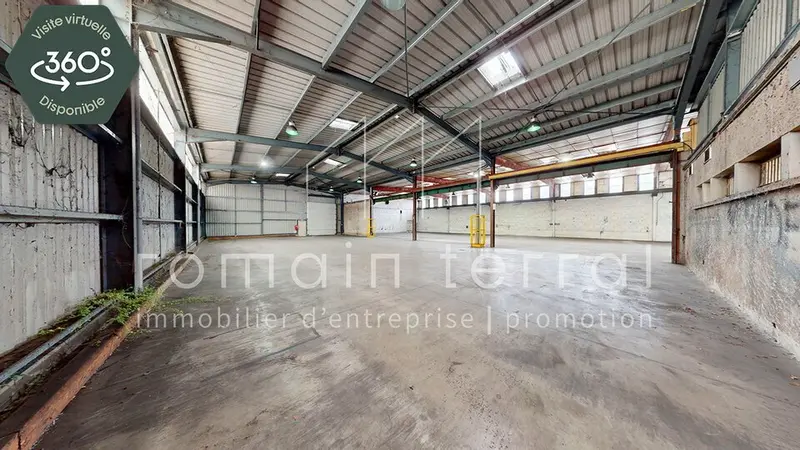 1400m² Commercial property in Limoges, France No. 288911