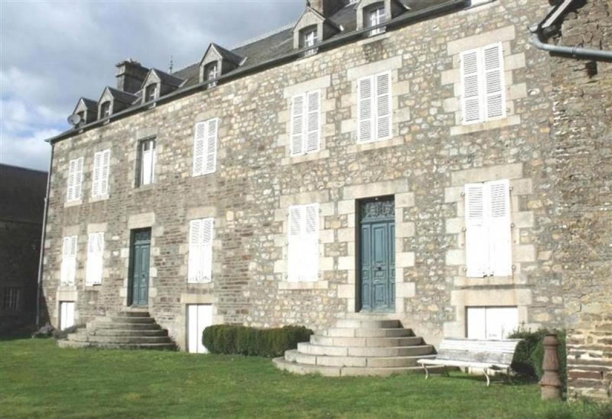 Casa T9 em Mayenne, France N.º 37928