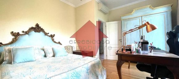 4 bedrooms Apartment in Pietrasanta, Italy No. 376616 20