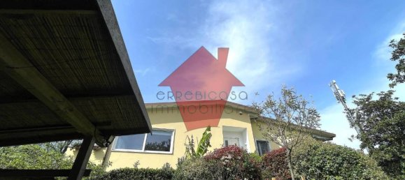 4 bedrooms Apartment in Pietrasanta, Italy No. 376616 5