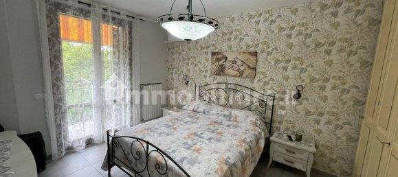 2 bedrooms Apartment in Mantua, Italy No. 379458 8
