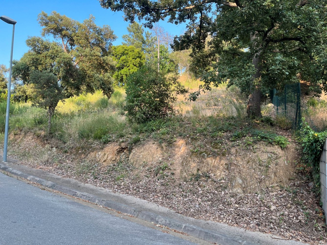 1050m² Land in Girona, Spain No. 159082