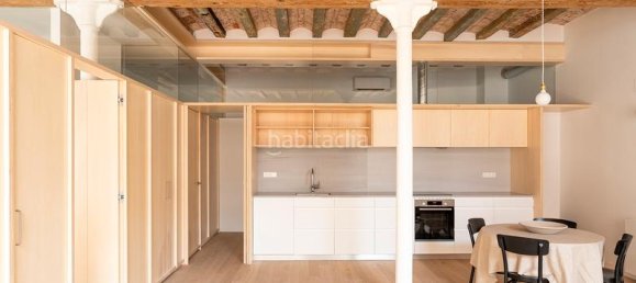 Apartamento de 2 dormitorios en Ciudad Vieja, Spain No. 134463 5