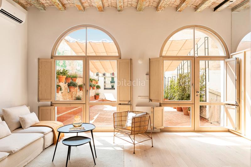 Apartamento de 2 dormitorios en Ciudad Vieja, Spain No. 134463