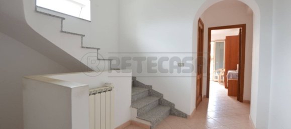 4 bedrooms Villa in Messina, Italy No. 358905 6
