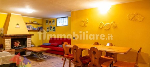 3 غرف نوم فيلا في Casorate Primo, Italy رقم 3560 43