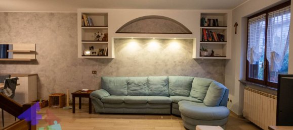 3 غرف نوم فيلا في Casorate Primo, Italy رقم 3560 7