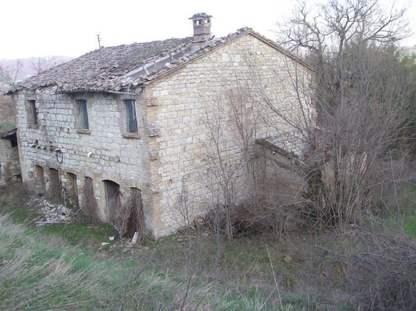 5 غرف نوم منزل في Acqualagna, Italy رقم 253906