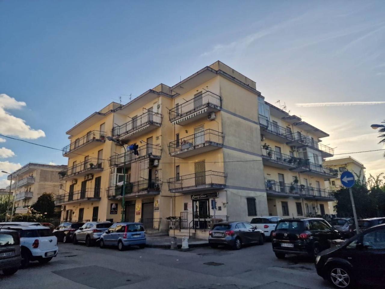 Квартира с 3 комнатами в Скафати, Италия № 37607