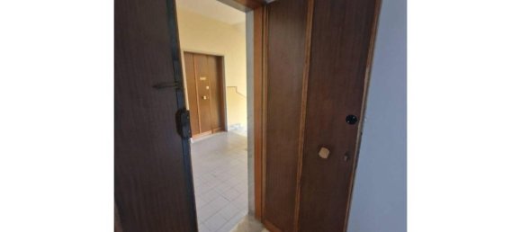 Квартира с 3 комнатами в Скафати, Италия № 37607 25