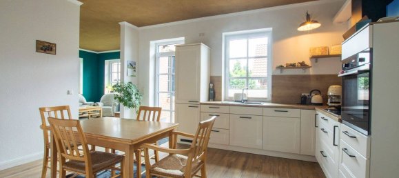 4 rooms House in Leer, Germany No. 330678 4