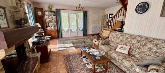 4 bedrooms House in Dordives, France No. 210813 12