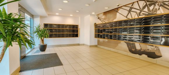  Apartment in Salford, United Kingdom No. 2927 3