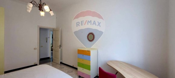 3 Schlafzimmer Wohnung in Genoa, Italy, Nr. 329863 13