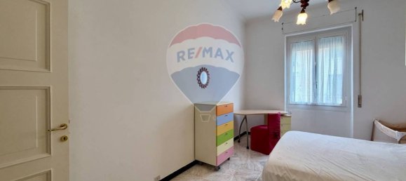 3 Schlafzimmer Wohnung in Genoa, Italy, Nr. 329863 12