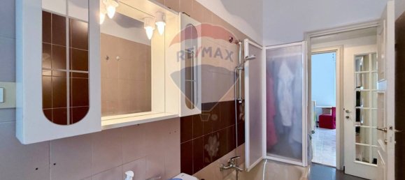 3 Schlafzimmer Wohnung in Genoa, Italy, Nr. 329863 16