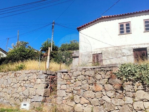 2 Schlafzimmer Haus in Souselo, Portugal, Nr. 185607