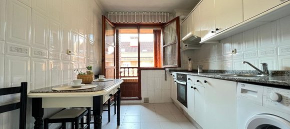 2 chambres Penthouse à Gijon, Spain No. 147322 3