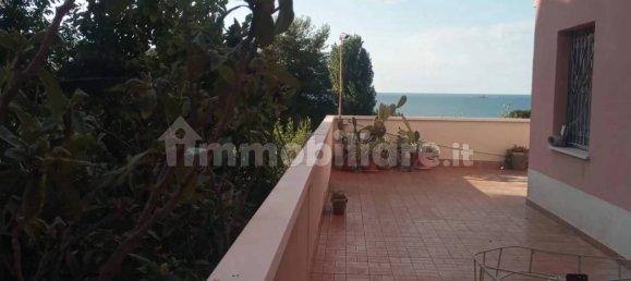 3 غرف نوم شقة في Falconara Marittima, Italy رقم 88504 24