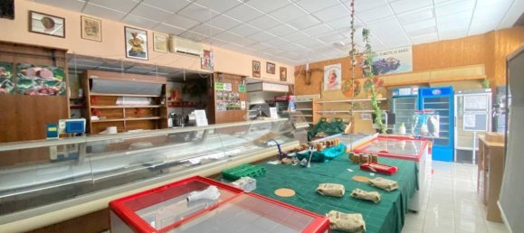 130m² Commercial property in Budrio, Italy No. 110009 7