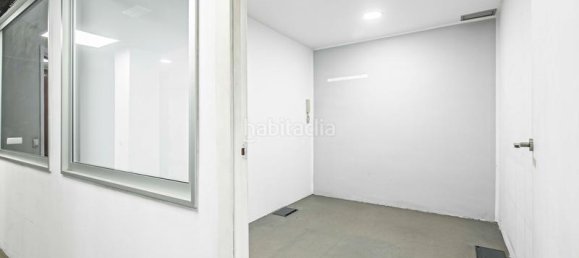 Коммерческая недвижимость 192м² в Барселона, Испания № 21005 16