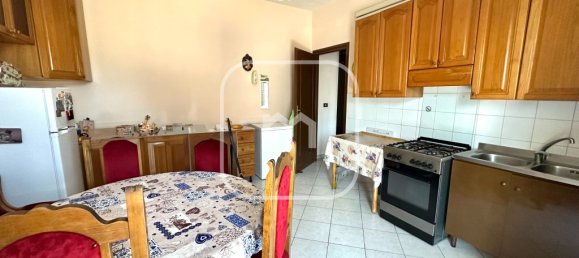 2 bedrooms Apartment in Rome, Italy No. 290657 3
