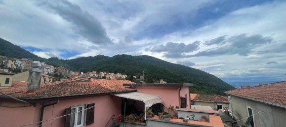 3 rooms Apartment in La Spezia, Italy No. 64346 12