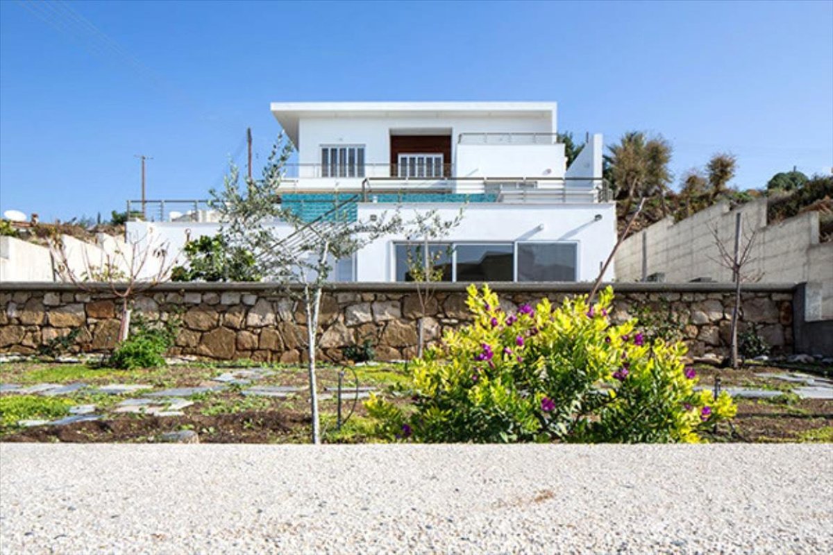 7 bedrooms Villa in Paphos, Cyprus No. 1746