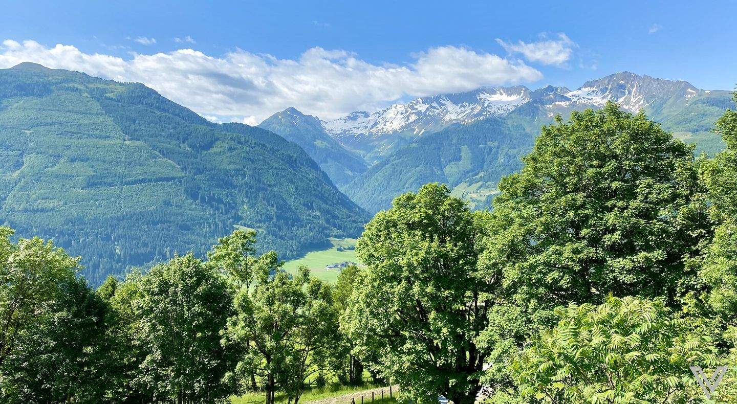  قطعة أرض في Uttendorf, Austria رقم 242286