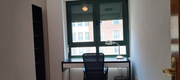 3 bedrooms Apartment in Valencia, Spain No. 137488 10