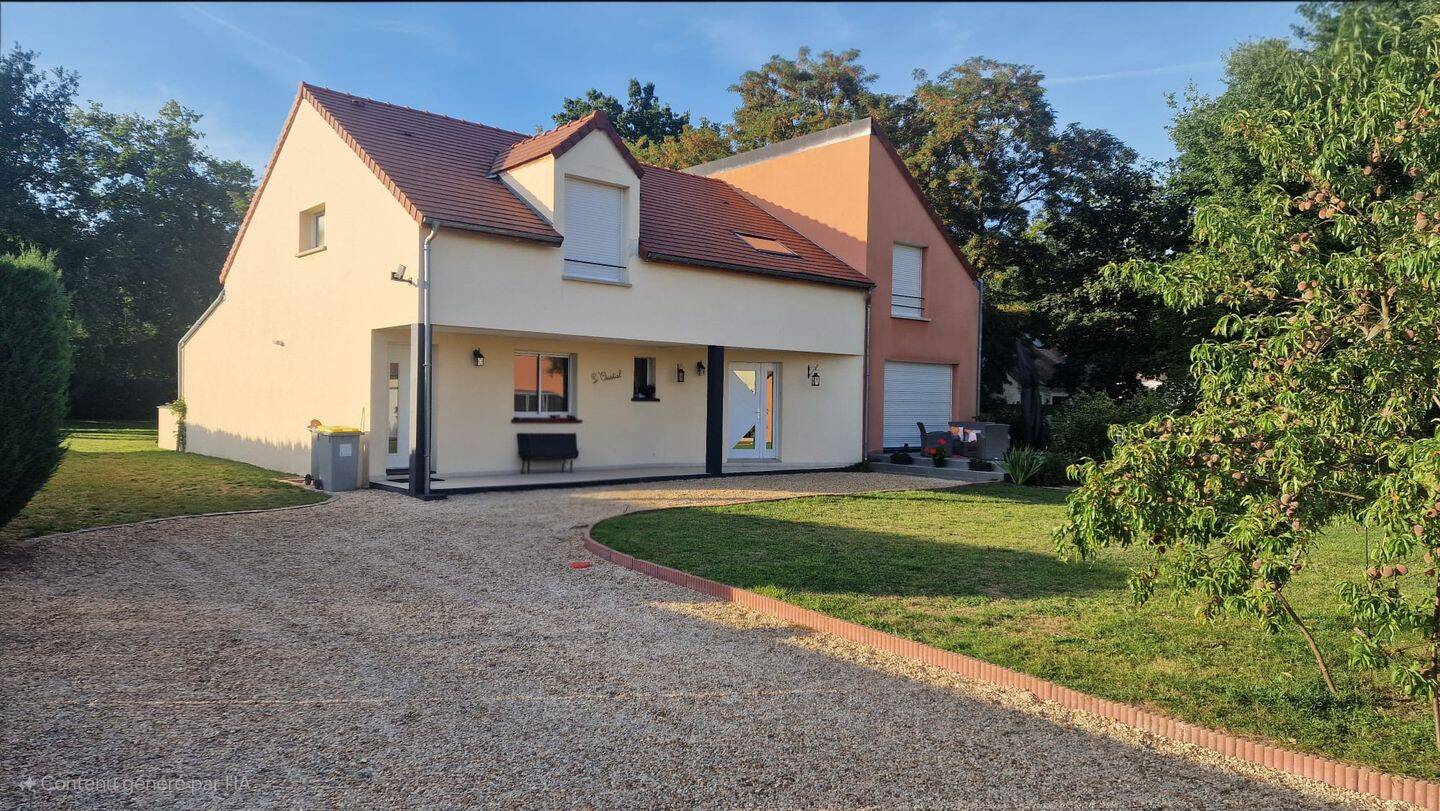 10-Zimmer Haus in Fontainebleau, France, Nr. 330625