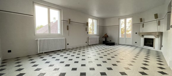 Вилла с 5 спальнями в Сен-Дульшар, Франция № 156051 2