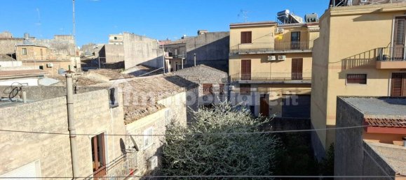2 Schlafzimmer Wohnung in Modica, Italy, Nr. 45054 7