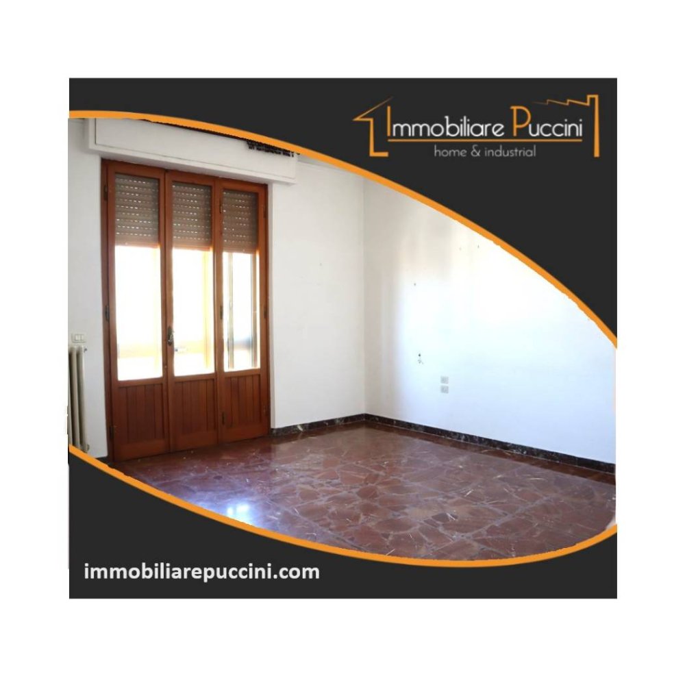 3 bedrooms Apartment in Calenzano, Italy No. 196684