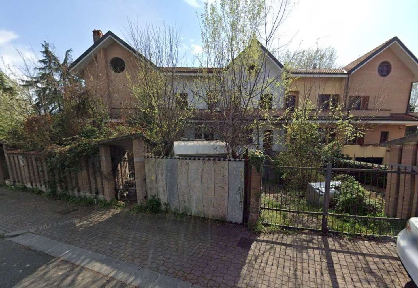 Apartamento de 4 habitaciónes en Milan, Italy No. 284676