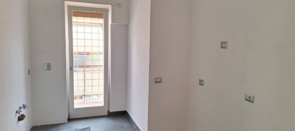 Пентхаус с 2 спальнями в Рим, Италия № 332863 10